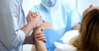 Alhamdulillah... Biaya melahirkan warga Miskin kini ditanggung Negara